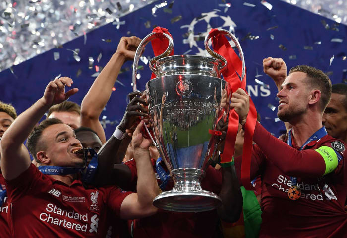 henderson-liverpool-trophy-ucl.jpg